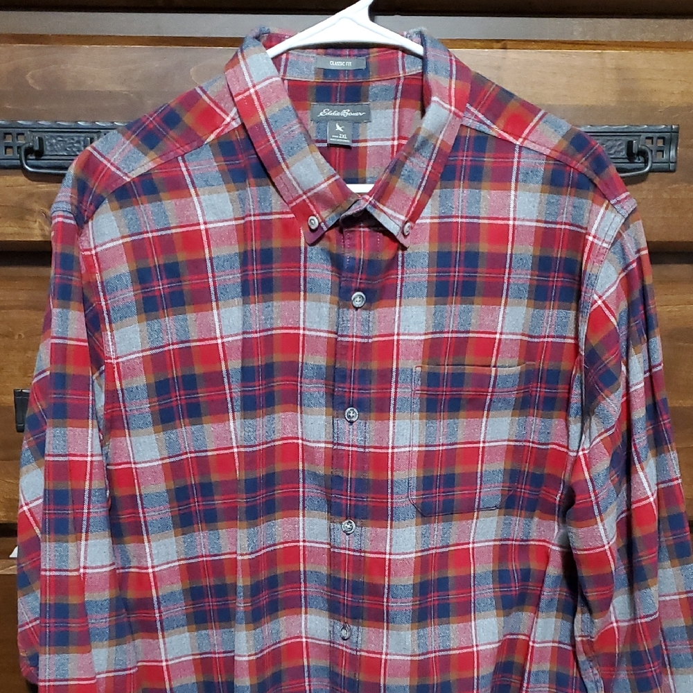 Eddie Bauer Plaid Flannel Button Down Top